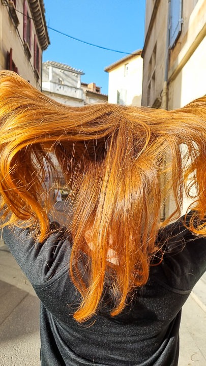 Terre de beauté, salon de coiffure à Arles spécialisé dans la coloration végétale